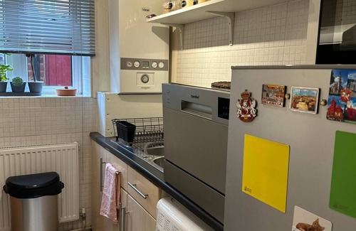 London Borough of Bromley House | Cosy entire one bedroom hideaway - private flat