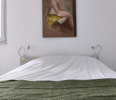 La Fuye-Velpeau Apartment | Cosy et calme, chambre séparée avec bureau et fibre