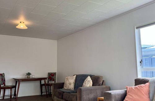 Fitzroy House | Cosy family cottage home in a great location