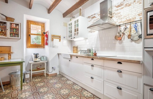 Selva Villa | Cosy Finca with Wi-Fi, Garden and Terrace; Parking Available