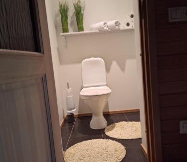 Kuressaare House | Cosy guesthouse with sauna and outdoor kitchen