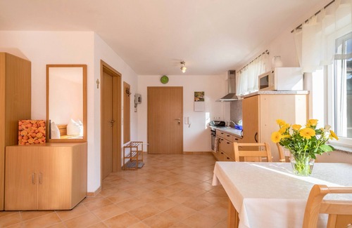 Goppertsweiler Apartment | Cosy Holiday Apartment “Lindau” on Farm near Lake Constance
