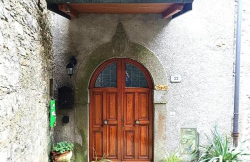 Equi Terme House | Cosy holiday home in Equi Terme with terrace