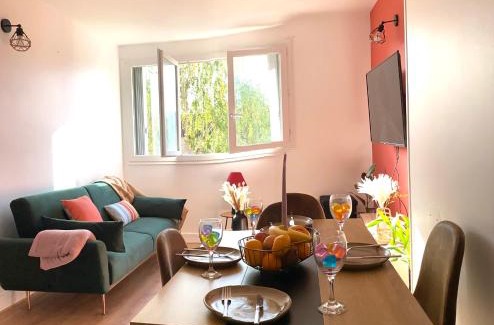 Antony Apartment | Cosy home à 20min de paris et orly, Parking gratuit