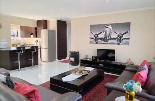 Bluewater Bay House | Cosy Home in Bluewater Bay