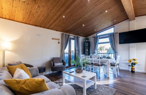 Barrow-on-Trent Ski Chalet | Cosy lodge in the countryside
