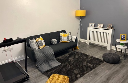 Durham House | Cosy Modern Double Room Fully Equipped