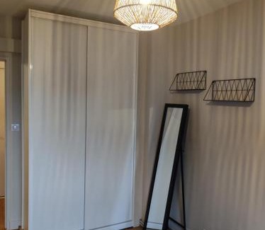 Pau Nord Apartment | Cosy Myrtille - T5 - Grand appartement