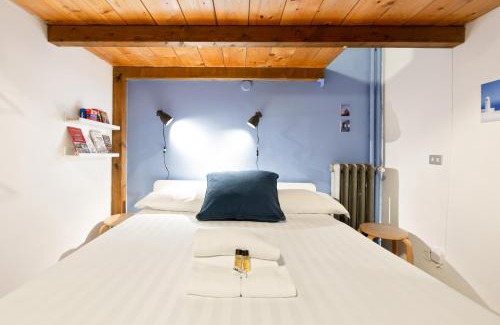 La Fontana Apartment | Cosy Nest Isola District Heart