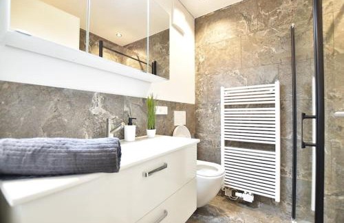Plaus Apartment | Cosy new apartment in calm area near merano