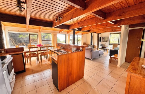 Pakiri House | Cosy private beach house just steps away from the sand. Family and pet-friendly!