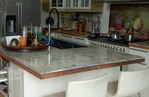 Monte Benichi House | Cosy private home in Medieval Village, with large terrace, pool and garden