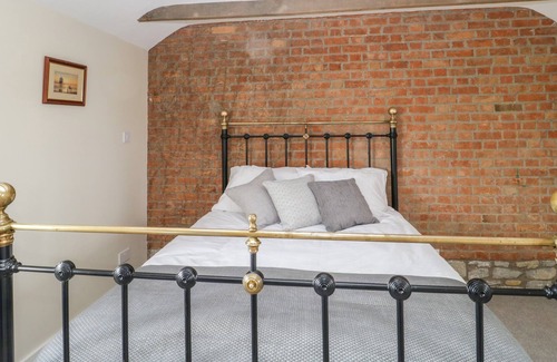 East Brent Cottage | COSY ROOK, family friendly, luxury holiday cottage in Rooks Bridge