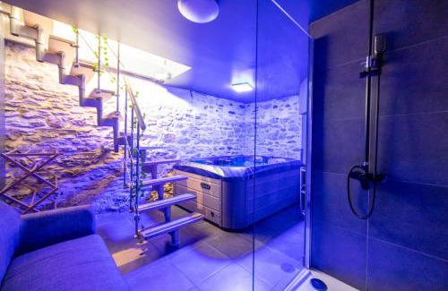 Dalby Apartment | Cosy Room Jacuzzi Romantique