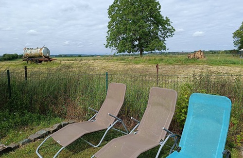 Mignault Apartment | Cosy, self-contained studio in a quiet country setting