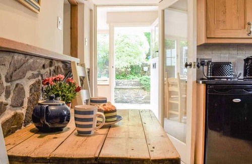 Ivybridge Cottage | Cosy South Hams Holiday Cottage in Ugborough Village, South Devon