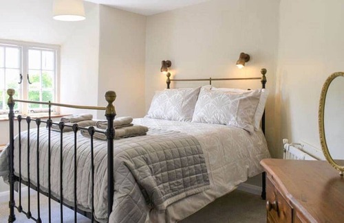 Ivybridge Cottage | Cosy South Hams Holiday Cottage in Ugborough Village, South Devon