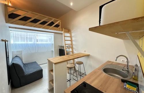 Saint-Sylvestre Apartment | Cosy Studio avec Mezzanine proche ville