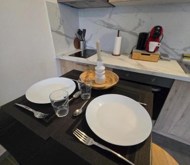 Etampes-sur-Marne Apartment | Cosy Studio Confort
