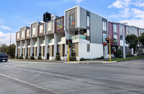 Avondale Apartment | Cosy Studio in Central Avondale | Netflix Wi-Fi