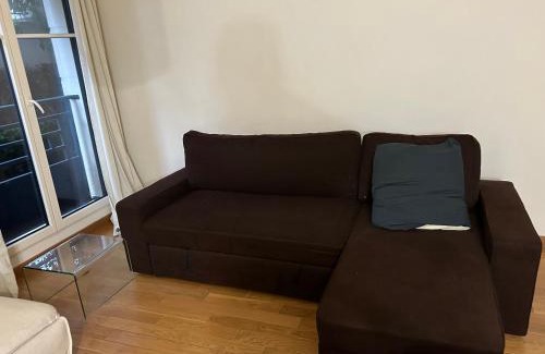 Puteaux Apartment | Cosy studio Puteaux