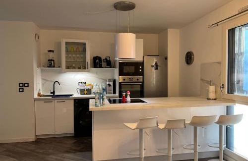 Chevilly-Larue Apartment | Cosy T2 au porte dOrly Rungis au pied du metro ligne 14