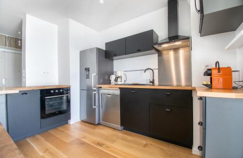 Madeleine-Champ de Mars Apartment | Cosy T2 de 50 m² Centre-Ville avec Garage & Balcon