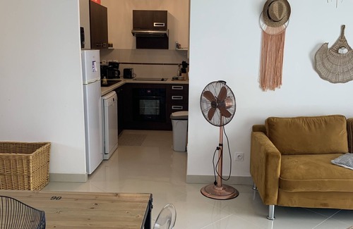 Saint-Pierre-la-Mer Apartment | Cosy T3 100m from the beach in a new residence
