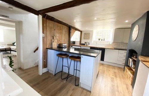 Stalbridge House | Cosy two bedrooom cottage set in a Dorset village