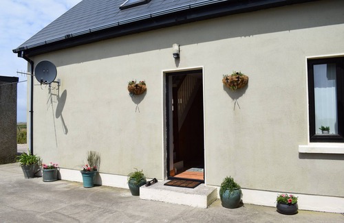 Mullet Peninsula Cottage | Cosy two Bedroom Cottage on the Mullet Peninsula