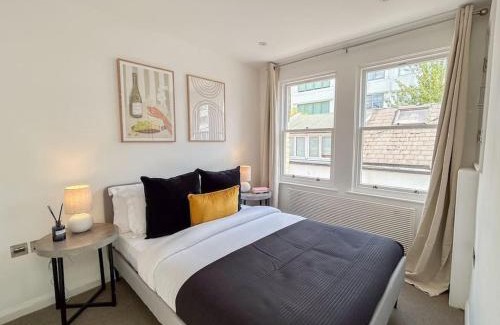 Holland Park Apartment | Cosy Two-Bedroom Notting Hill Retreat
