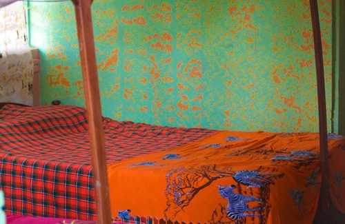 Kasese Bed & Breakfast | Cosy villa in the wild