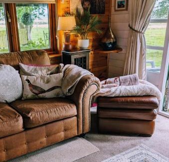 Auchinleck House | Cosy wood cabin in rural area near national park
