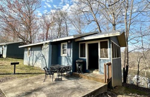 Nancy House | Cottage 16 Lees Ford Marina