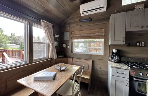 Old Forge Cottage | Cottage "1st Lake" a two bedroom, waterfront cottage at The Lakes Old Forge!