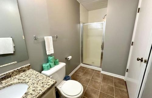 Nancy House | Cottage 4- Lees Ford Marina