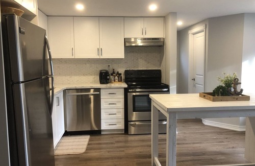 St. Williams Cottage | Cottage at the lake,Long Point Bay. Campfires, Beaches, trails and Wineries