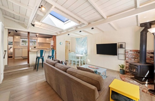 Opal Cliffs House | Cottage at the Point - For 4!