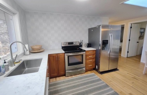 Norton Shores House | Cottage Bordering Hoffmaster State Park