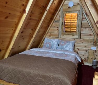 Njegovuđa Ski Chalet | Cottage Bumblebee