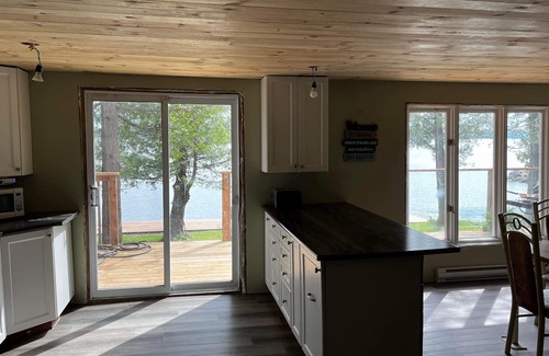 L'lle-du-College Cottage | Cottage on Beautiful Lake Temiskaming