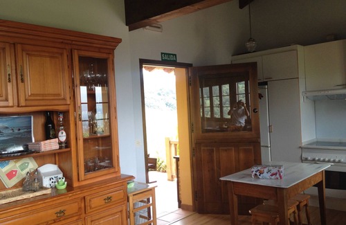 Obaya Cottage | Cottage 'Casa Con Impresionantes Vistas' with Mountain View, Private Pool and Wi-Fi