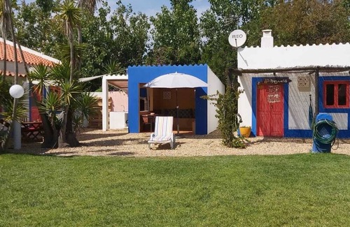 Malhadinhas Cottage | Cottage 'Casa 2' with Shared Pool, Private Terrace and Wi-Fi