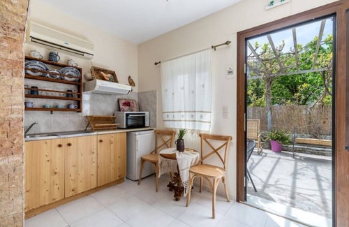 Skopelos Apartment | Cottage Cozy Studio (Yianna Cottage Studios)