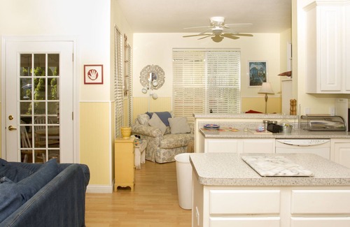 Lakeside Cottage | Cottage Custom built by owner plus 4 person golf cart included