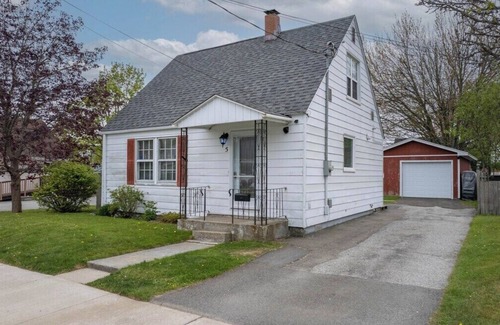 Saint John House | Cottage Feel in the City, Close to Everything!