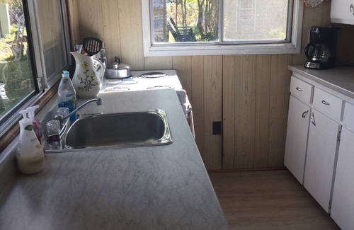 Leeds and the Thousand Islands Cottage | Cottage For Rent-1000 Islands
