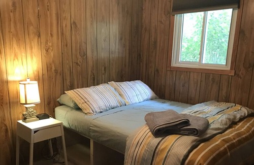 Douro-Dummer House | Cottage for rent on Upper Stoney Lake