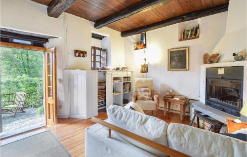 Madonna del Sasso House | Cottage Ginestre