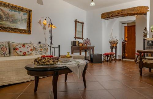 Grigoriana House | Cottage home at South Chania